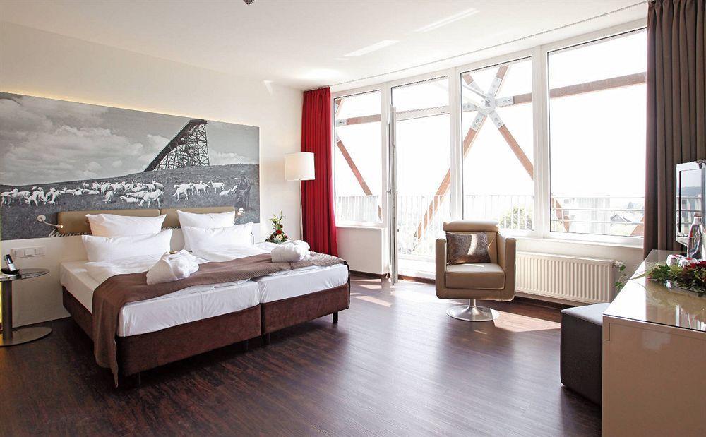 Hotel Oversum Winterberg Ski- Und Vital Resort Exterior photo