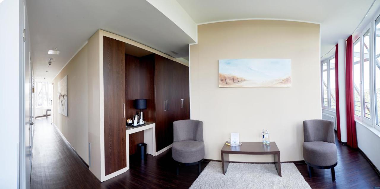 Hotel Oversum Winterberg Ski- Und Vital Resort Exterior photo